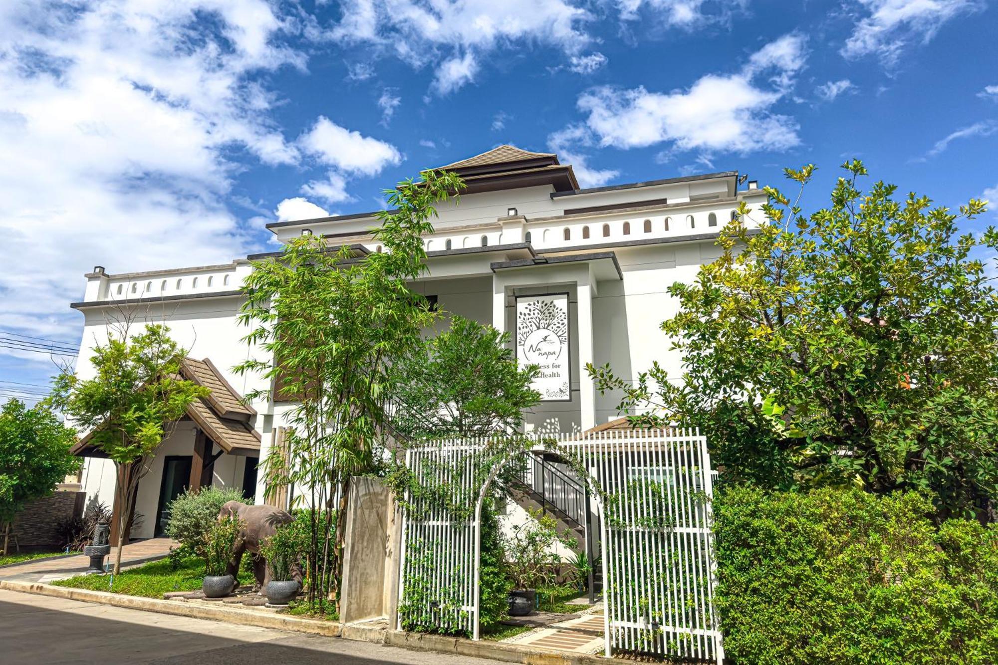 Na Napa Wellness Spa & Resort Чиангмай Екстериор снимка